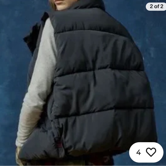 NWOT BDG Pia Puffer Vest - Picture 2 of 3